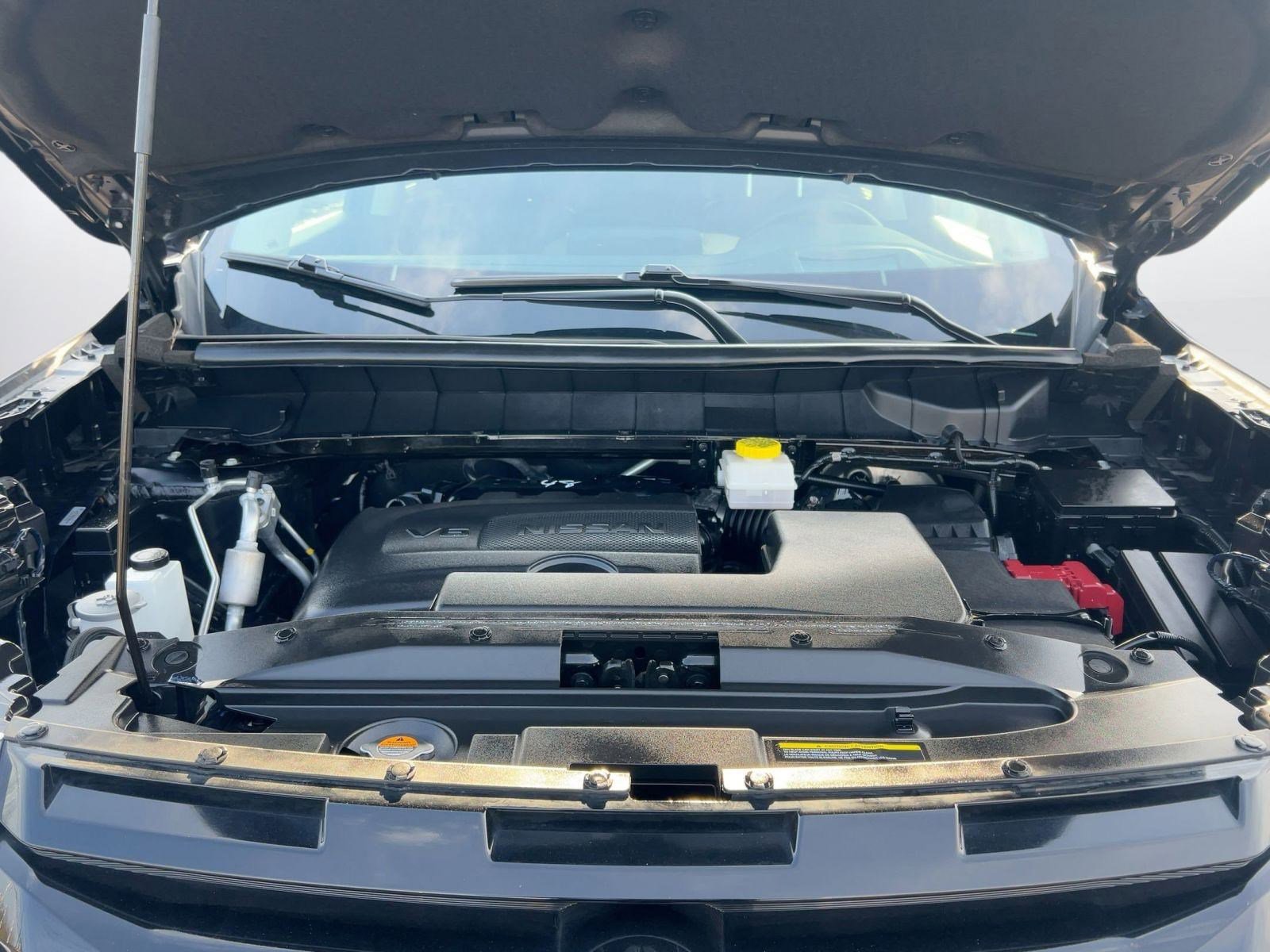 Used 2024 Nissan Pathfinder Platinum w/ Cargo Package image 30