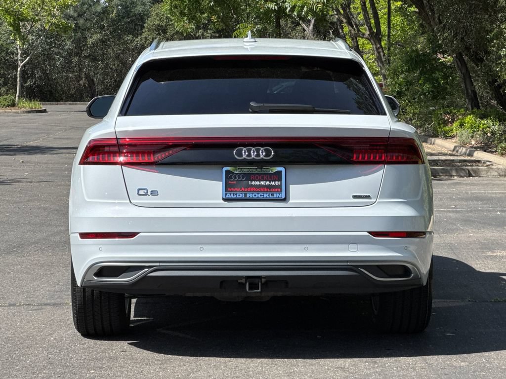 Used 2020 Audi Q8 Premium Plus w/ Premium Plus Package AWD/4WD image 6