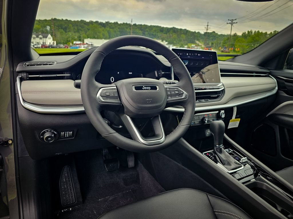 New 2026 Jeep Compass Limited AWD/4WD image 12