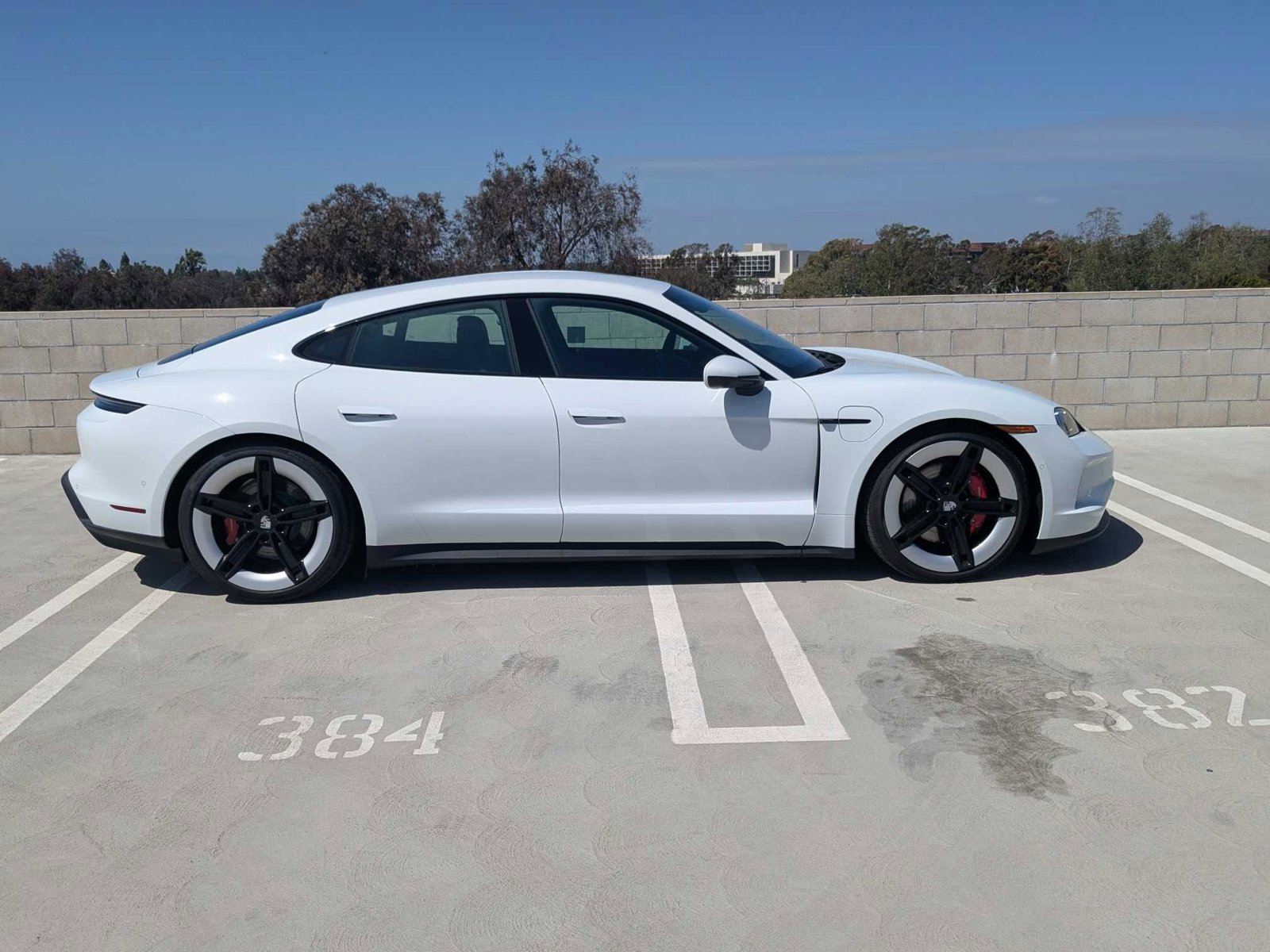New 2025 Porsche Taycan 4S image 8