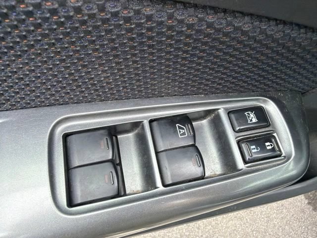 Used 2012 Subaru Forester 2.5X Premium w/ All-Weather Pkg AWD/4WD image 21