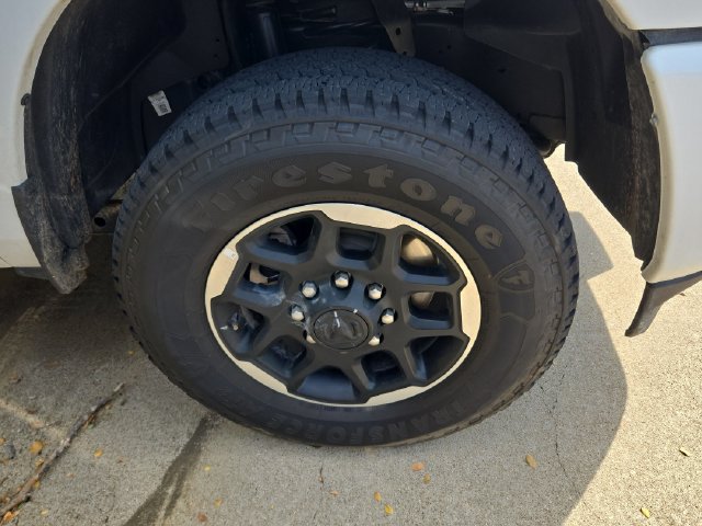 Used 2026 RAM 2500 Laramie AWD/4WD image 4
