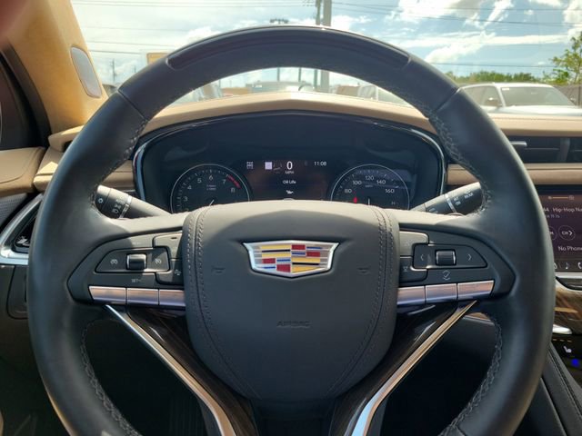 Used 2025 Cadillac XT6 Premium Luxury w/ Platinum Package AWD/4WD image 22