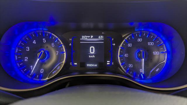 Used 2020 Chrysler Voyager Lxi image 26