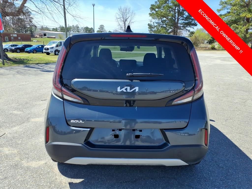 Used 2023 Kia Soul LX w/ Option Group 015 image 4