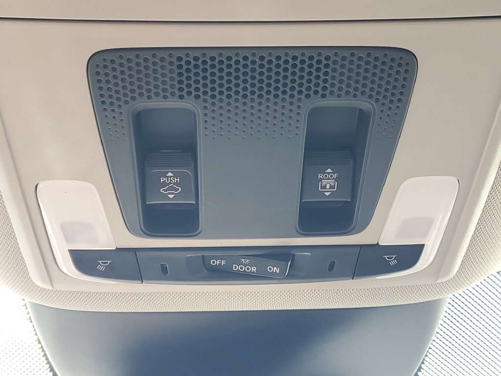 Certified 2025 Honda Pilot Touring image 34
