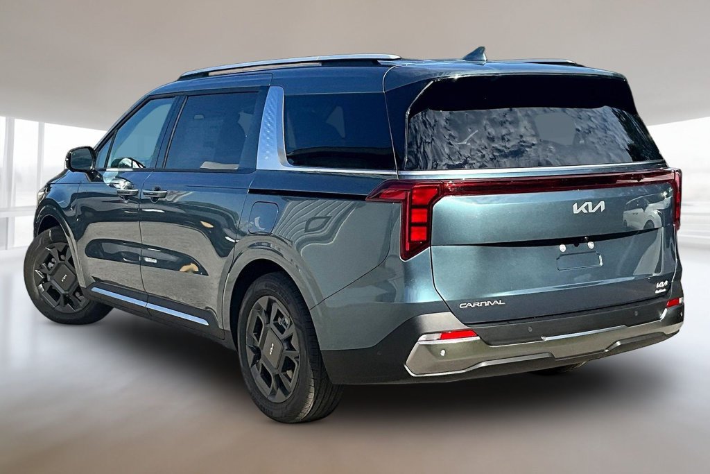 New 2027 Kia Carnival SX FWD image 3