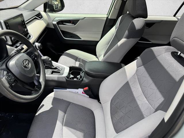 Certified 2019 Toyota RAV4 XLE w/ Convenience Package FWD image 9