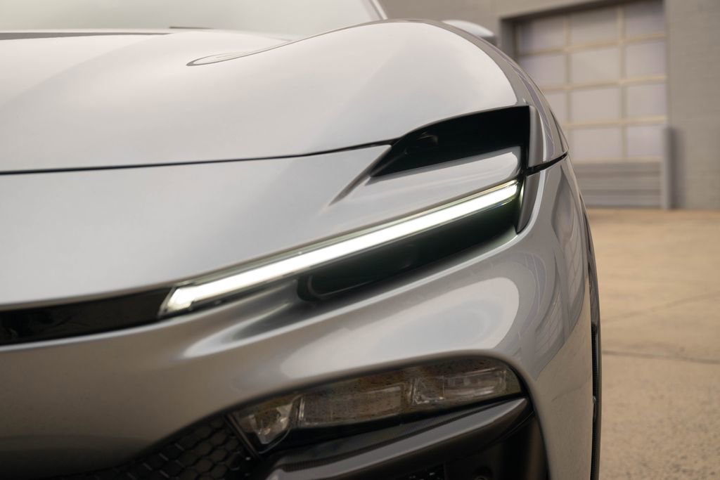 Used 2024 Ferrari Purosangue image 16