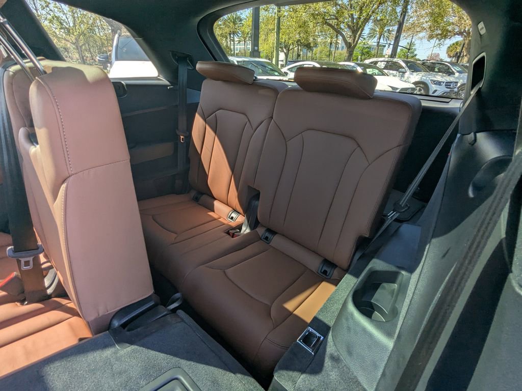 Used 2025 Audi Q7 3.0T Premium Plus w/ Premium Plus Package image 29