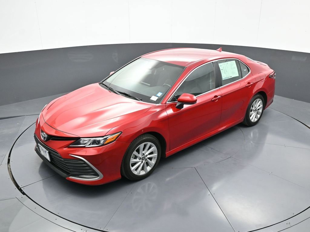 Certified 2023 Toyota Camry LE image 30