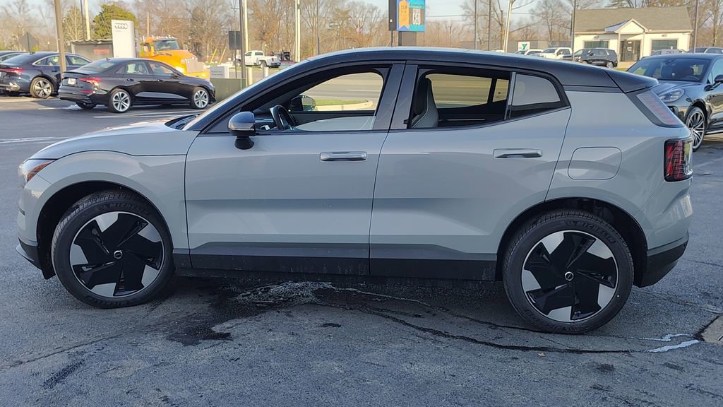 New 2026 Volvo EX30 Plus w/ Climate Package image 5