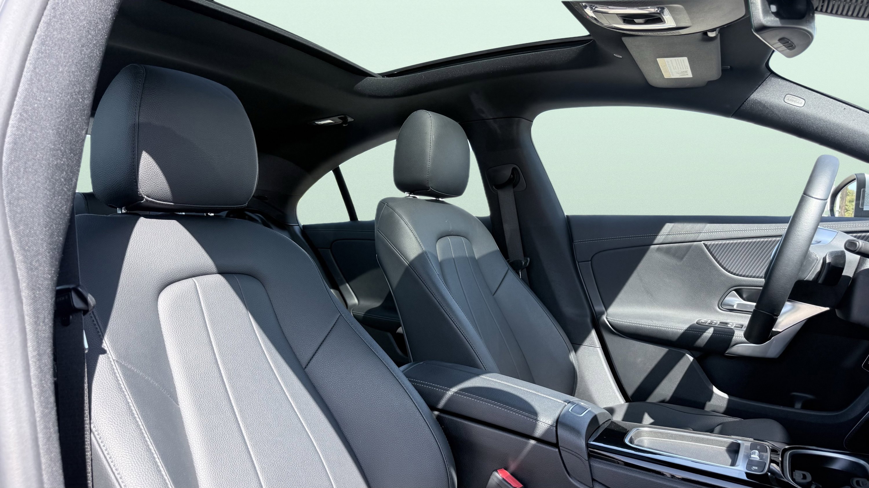 Used 2025 Mercedes-Benz CLA 250 image 55