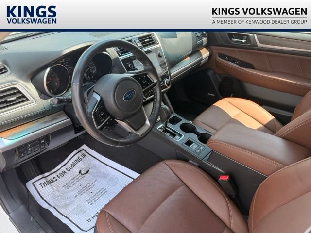Used 2018 Subaru Outback 3.6R Touring w/ Popular Package #3 AWD/4WD image 7