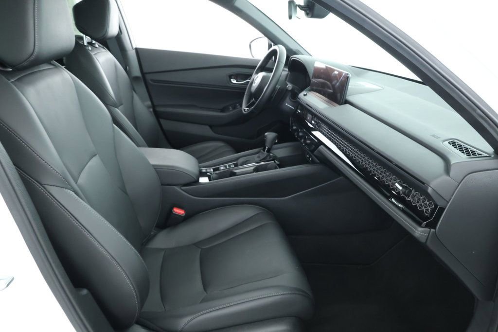 Used 2025 Honda Accord Sport image 23