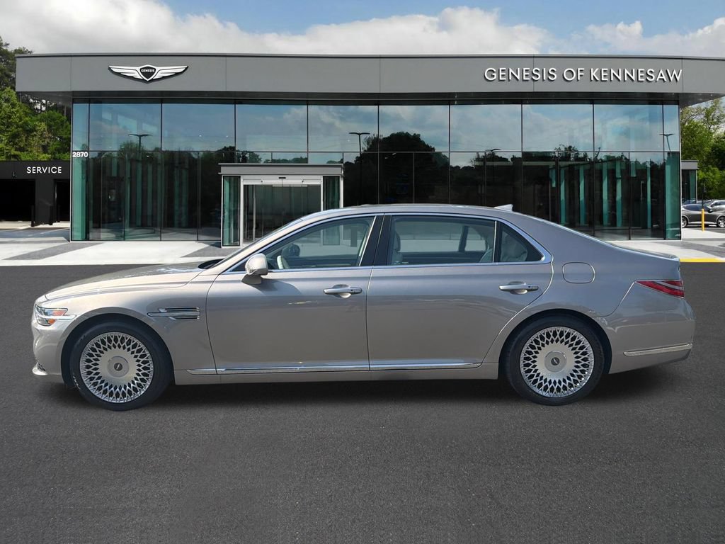 Used 2022 Genesis G90 3.3T Premium RWD image 4