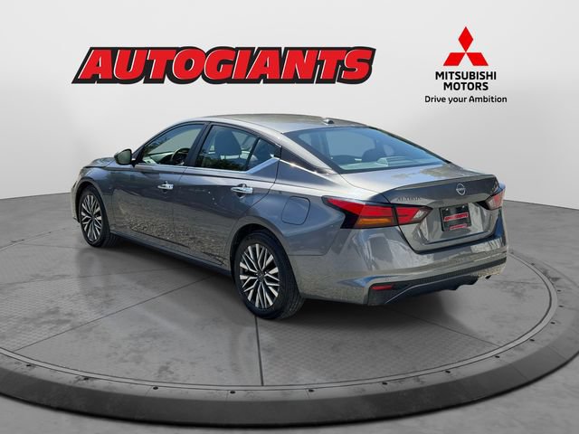Used 2024 Nissan Altima 2.5 SV FWD image 6