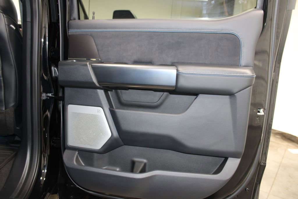 New 2026 Ford F250 Platinum image 34