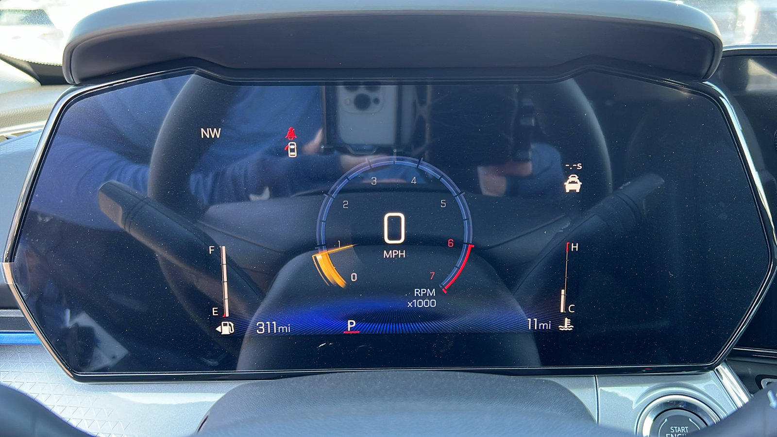 New 2026 Chevrolet Trax LT w/ Sunroof Package image 26