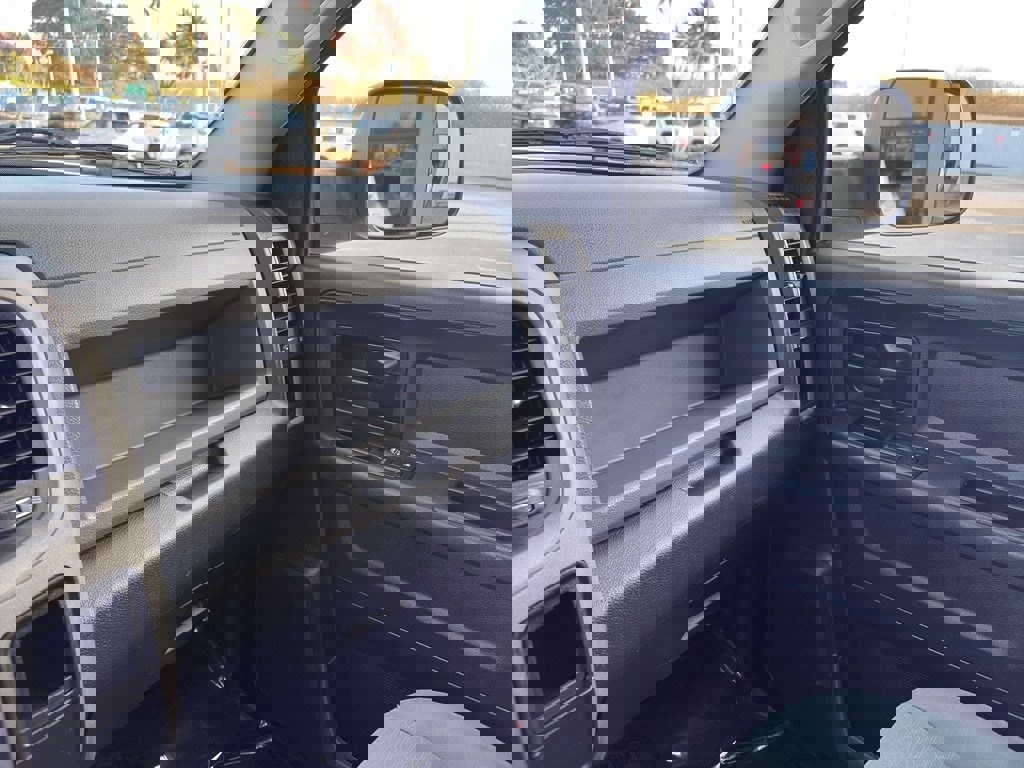 Used 2016 RAM 3500 Tradesman w/ Chrome Appearance Group image 15