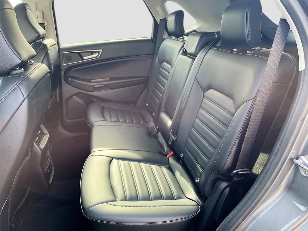 Used 2024 Ford Edge SEL AWD/4WD image 24