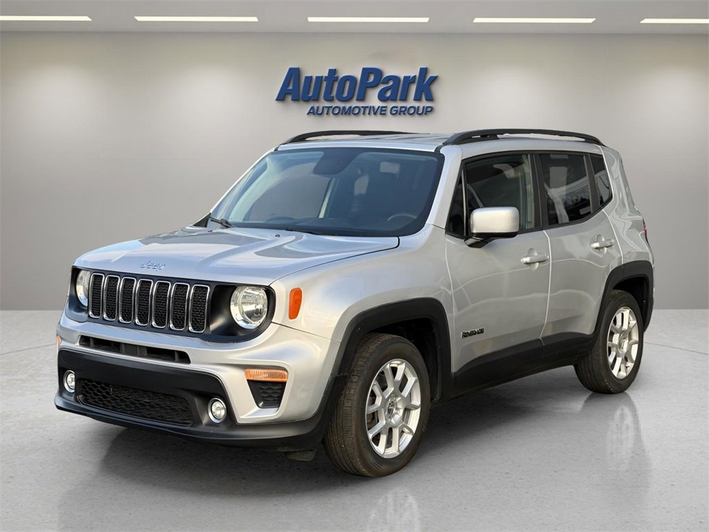 Used 2020 Jeep Renegade Latitude image 3