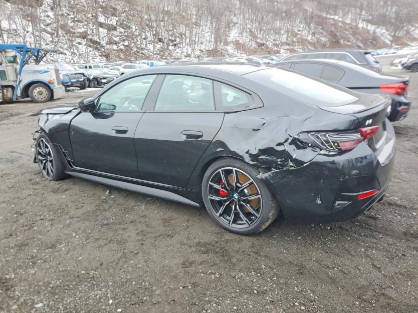 Used 2025 BMW i4 xDrive40i w/ M Sport Package image 4