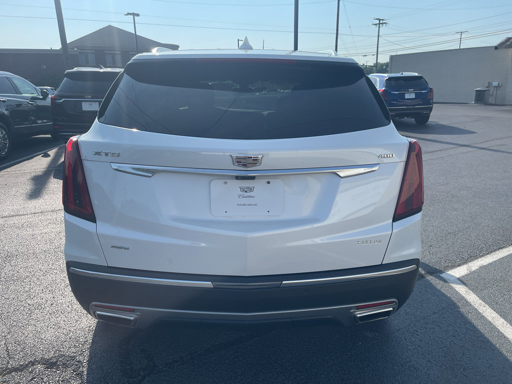 Used 2023 Cadillac XT5 Premium Luxury w/ Technology Package image 9