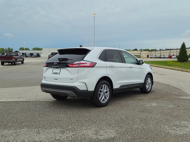 Used 2022 Ford Edge SEL w/ Convenience Package AWD/4WD image 5
