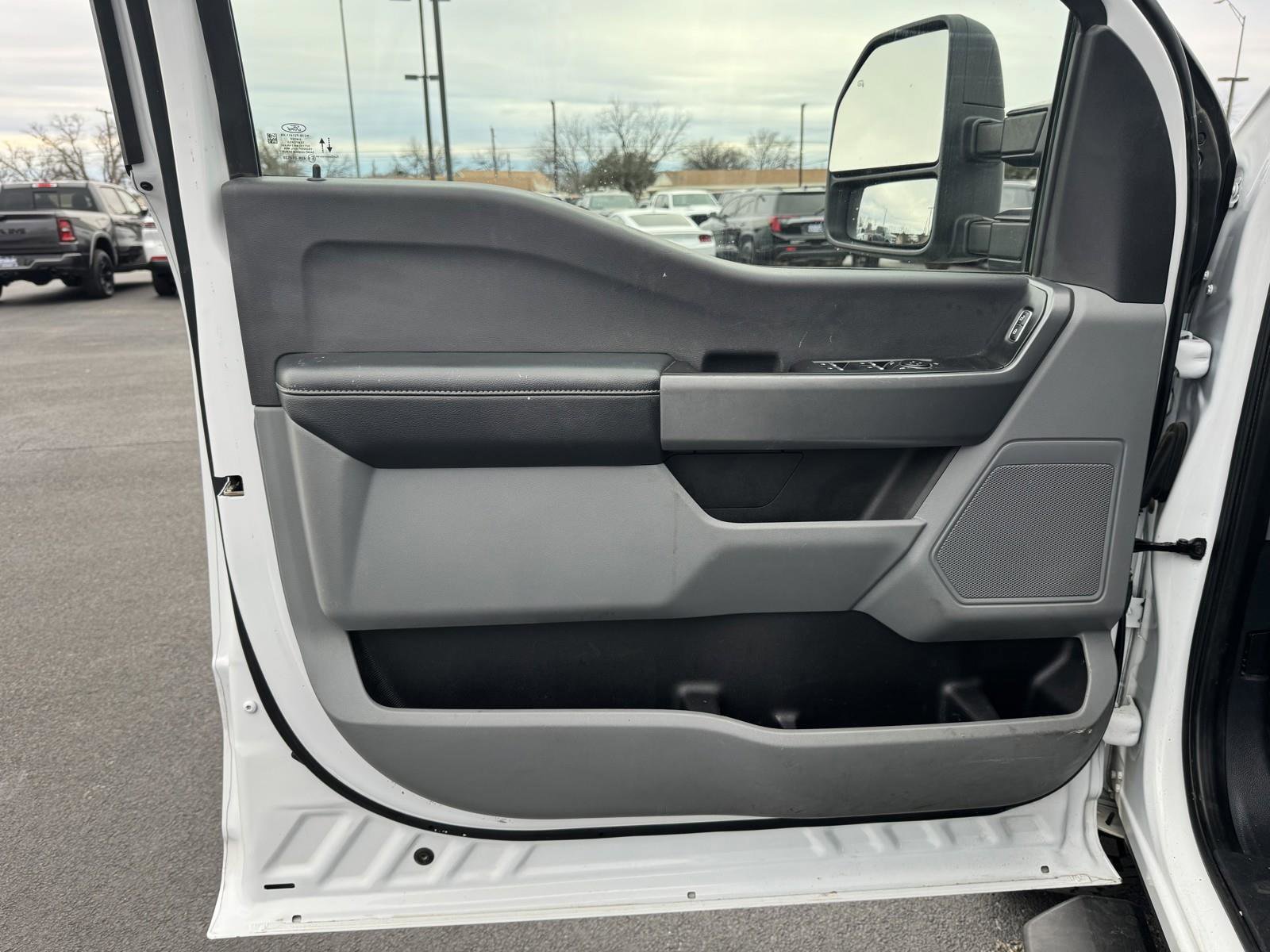 Used 2024 Ford F250 XLT w/ FX4 Off-Road Package image 21