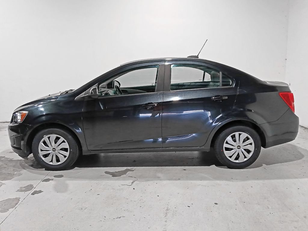 Used 2015 Chevrolet Sonic LS FWD image 4