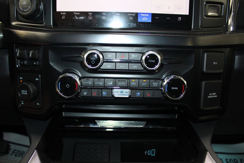 New 2025 Ford F250 Lariat w/ Lariat Ultimate Package image 52