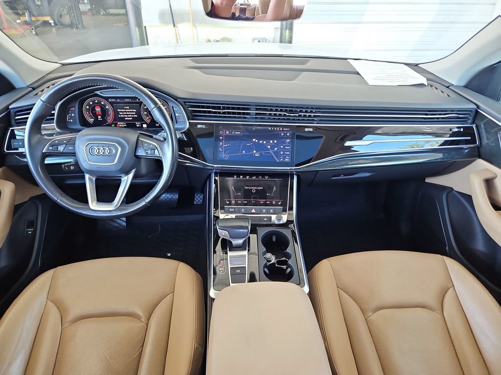 Used 2019 Audi Q8 Premium Plus w/ Premium Plus AWD/4WD image 9