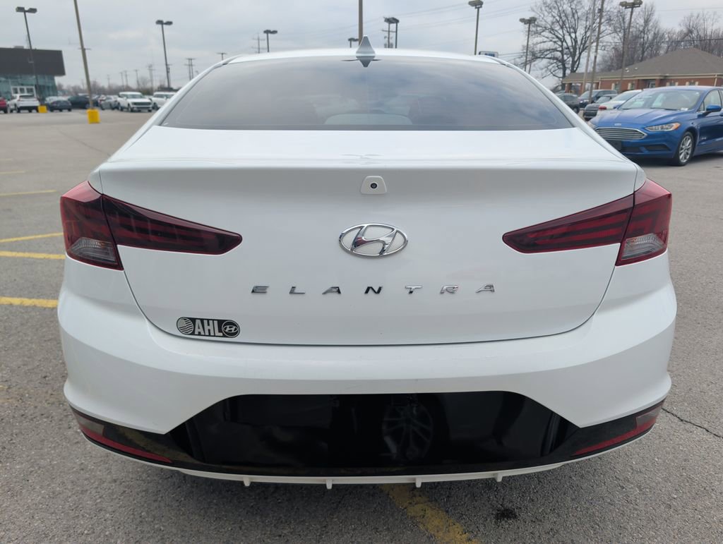 Used 2020 Hyundai Elantra SEL w/ Cargo Package (C1) image 6