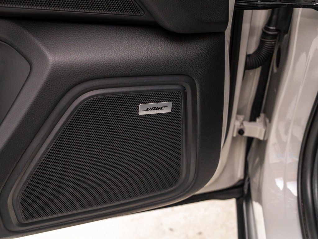 Used 2025 Porsche Macan image 25