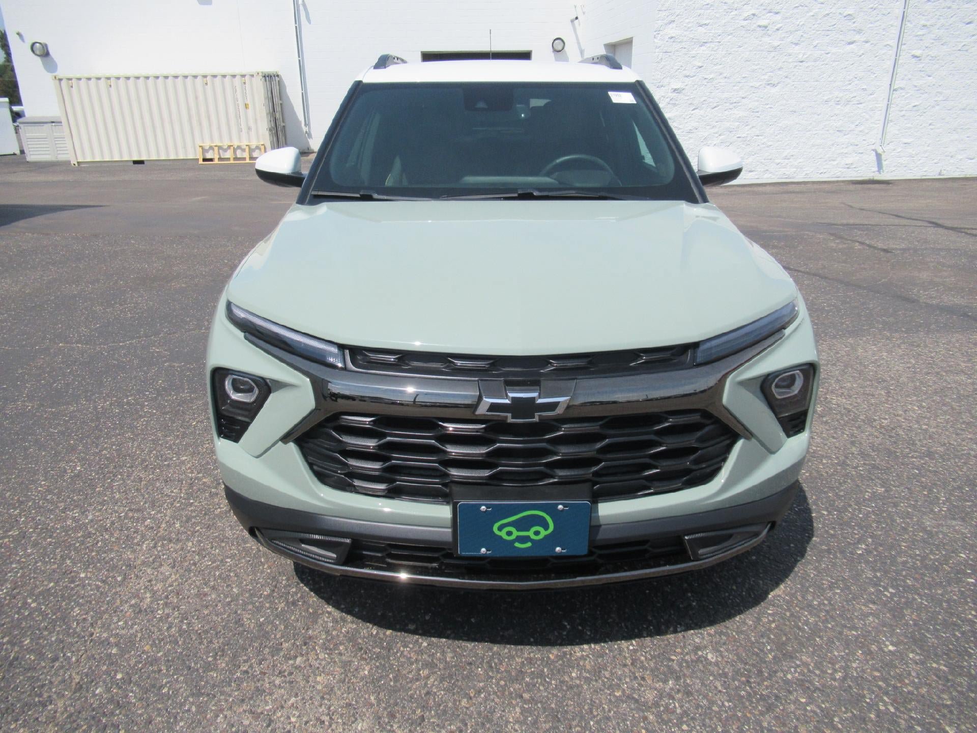 Certified 2024 Chevrolet TrailBlazer ACTIV w/ Convenience Package AWD/4WD image 2
