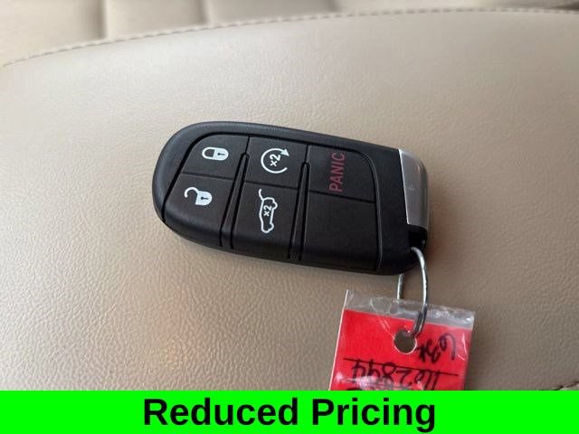 Used 2022 Jeep Grand Cherokee Laredo E w/ Security & Convenience Group AWD/4WD image 49