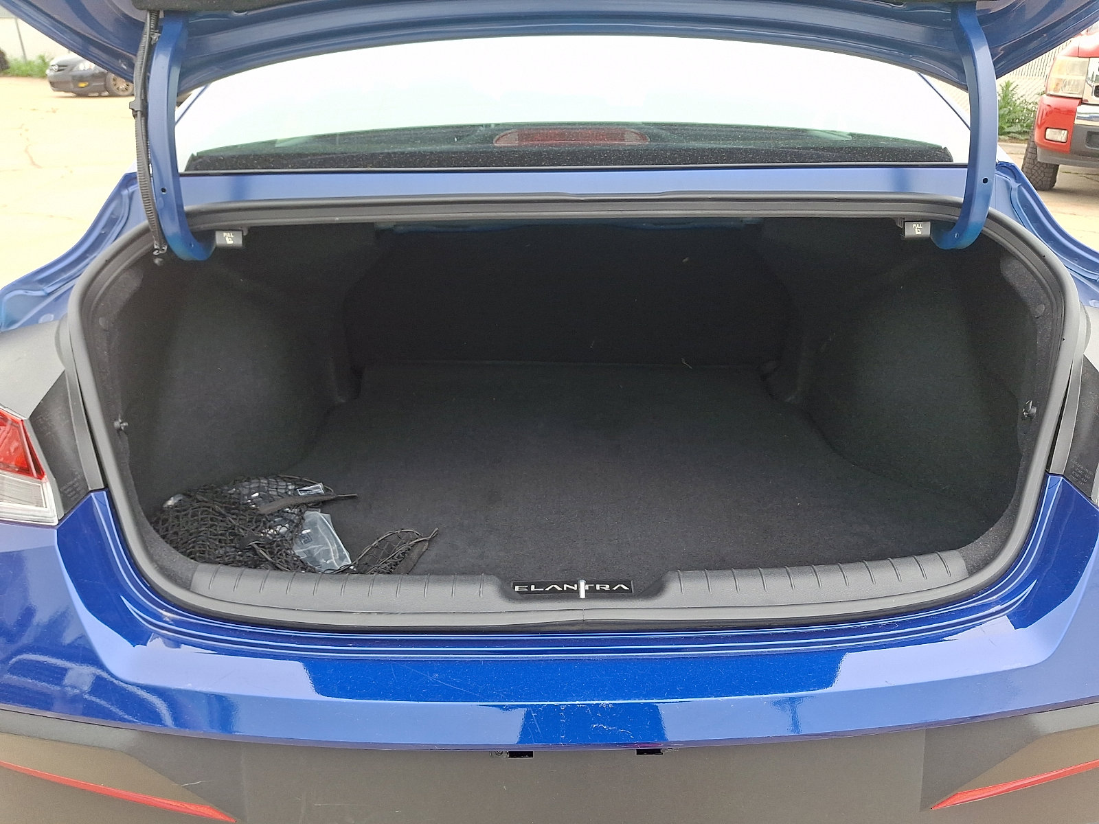 Certified 2024 Hyundai Elantra SEL FWD image 30
