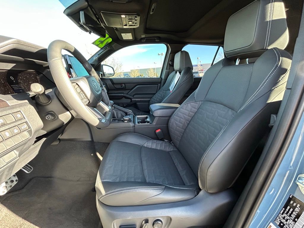 Used 2025 Toyota 4Runner TRD Sport image 12