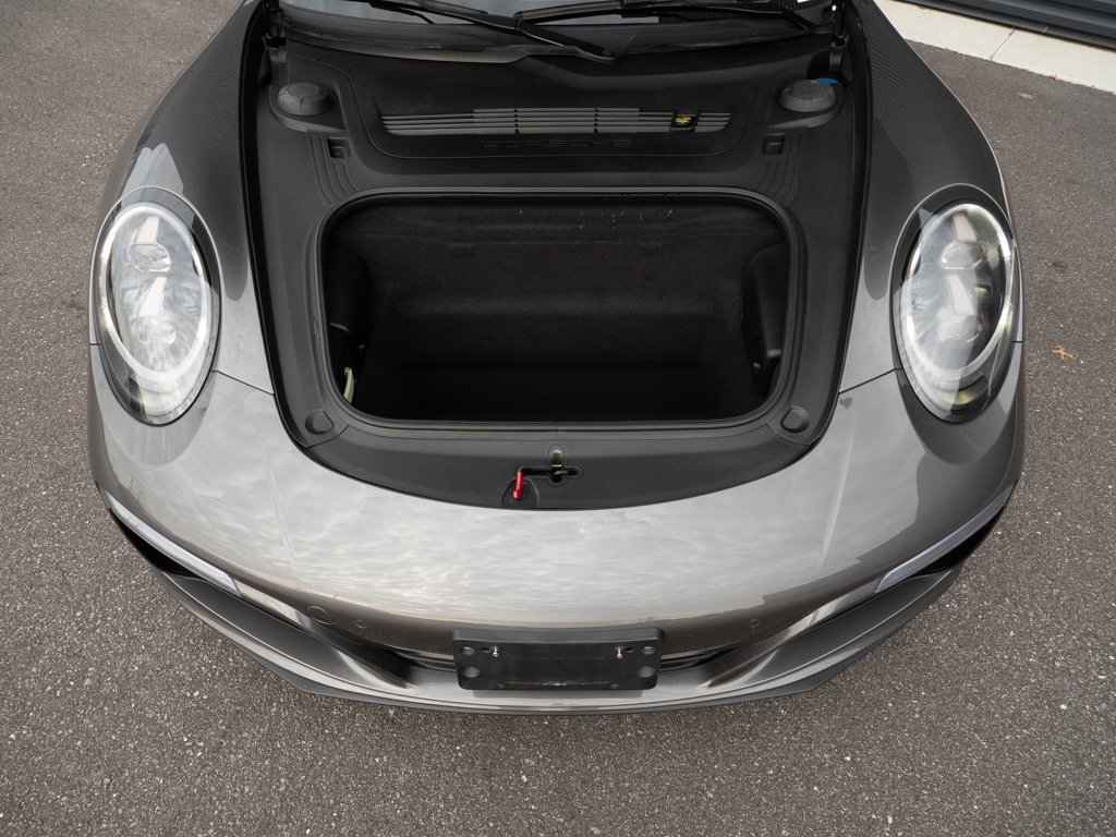 Certified 2018 Porsche 911 Carrera 4S image 29