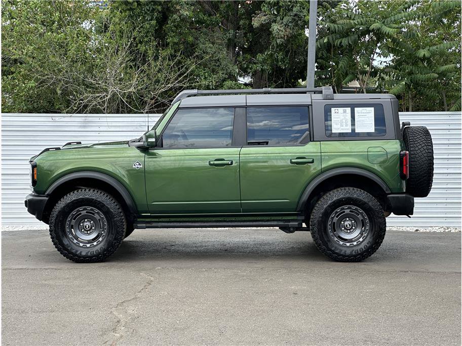 Used 2024 Ford Bronco Outer Banks AWD/4WD image 13