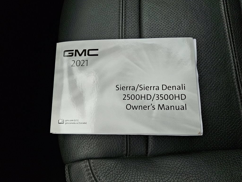 Used 2021 GMC Sierra 3500 Denali w/ Denali Ultimate Package AWD/4WD image 27