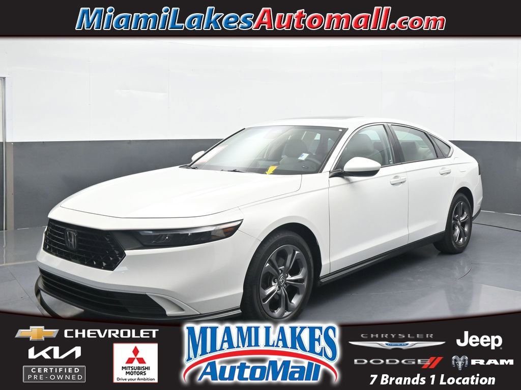 Used 2023 Honda Accord EX image 1