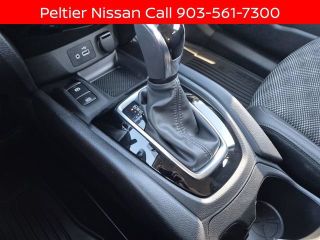 Certified 2022 Nissan Rogue Sport SV w/ Technology Package AWD/4WD image 36