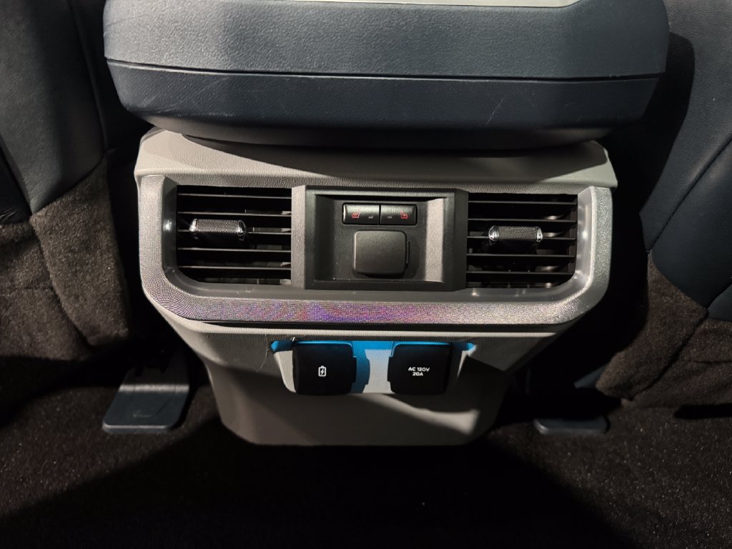 Used 2022 Ford F150 Limited AWD/4WD image 37