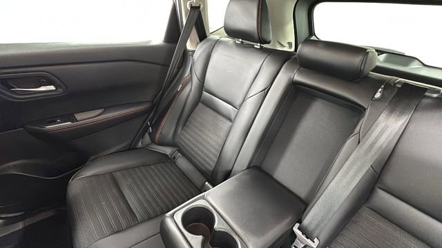 Certified 2025 Nissan Rogue SV AWD/4WD image 14