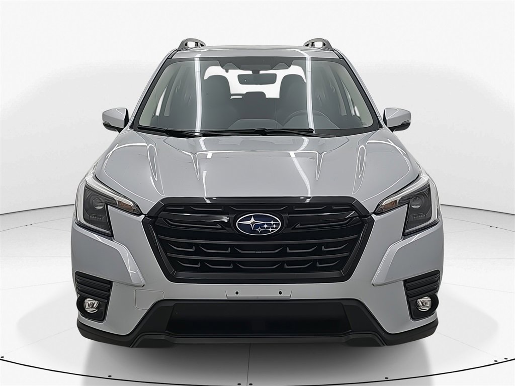 Used 2024 Subaru Forester Limited image 2