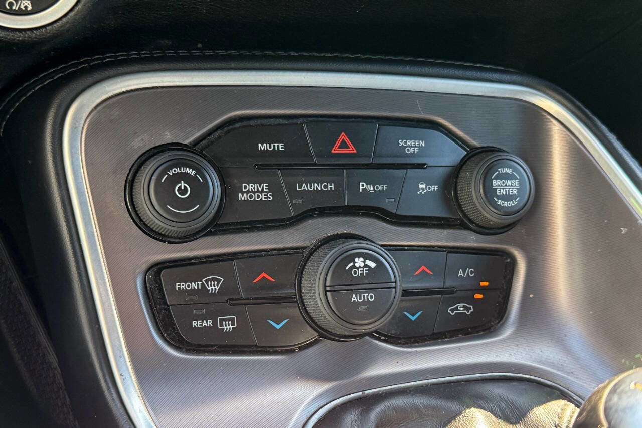 Used 2021 Dodge Challenger R/T Scat Pack w/ Driver Convenience Group image 31