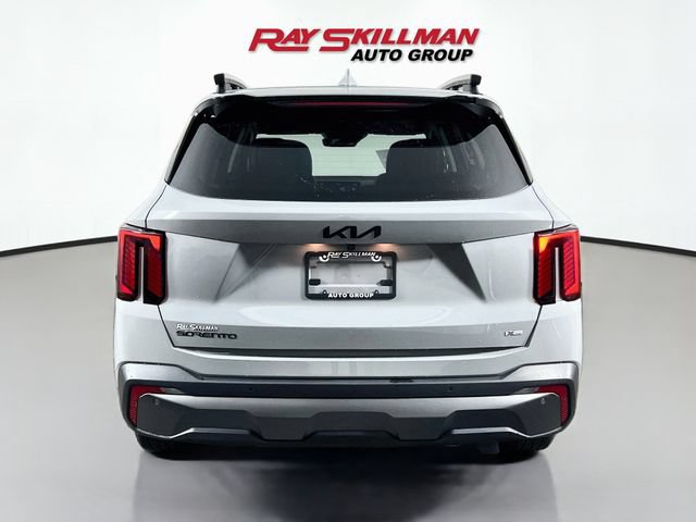 Used 2025 Kia Sorento SX AWD/4WD image 6
