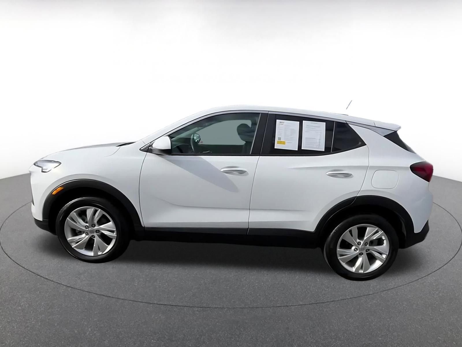 Used 2025 Buick Encore GX Preferred image 8